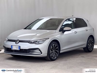 Volkswagen Golf Variant 1.0 eTSI EVO DSG Life del 2024 usata a Albano Laziale