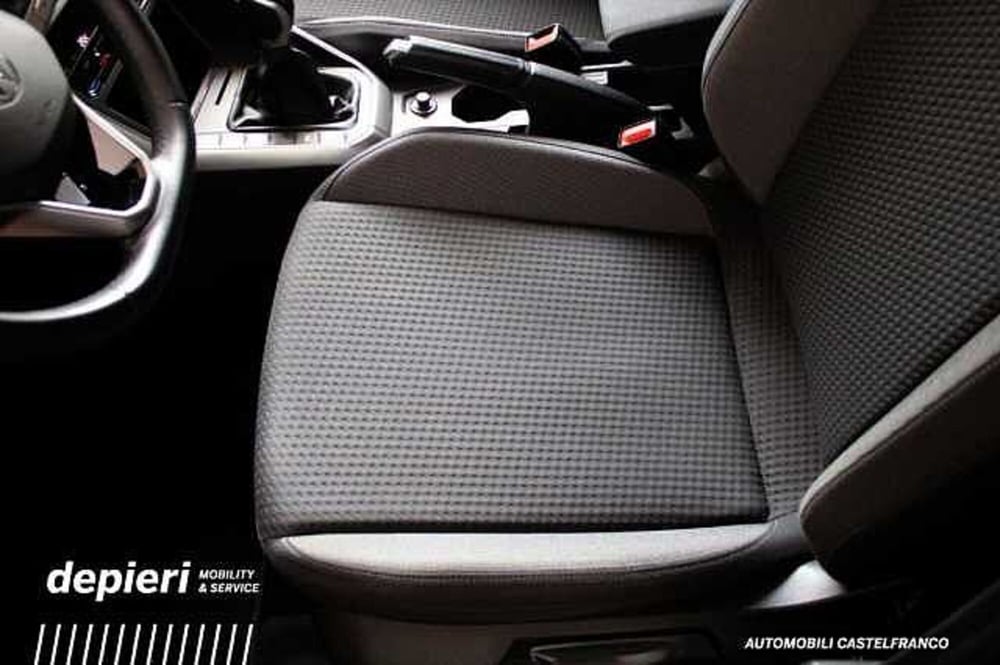 Volkswagen Taigo usata a Treviso (11)