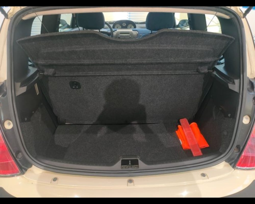 Lancia Ypsilon usata a Aosta (20)