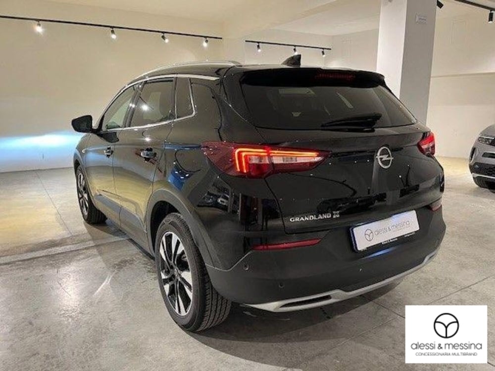 Opel Grandland X usata a Catania (4)