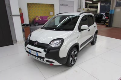 Fiat Panda Cross 1.0 firefly hybrid Cross s&amp;s 70cv 5p.ti del 2024 usata a Rho