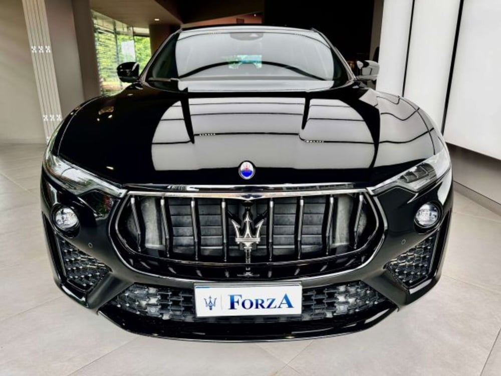 Maserati Levante usata a Torino (2)