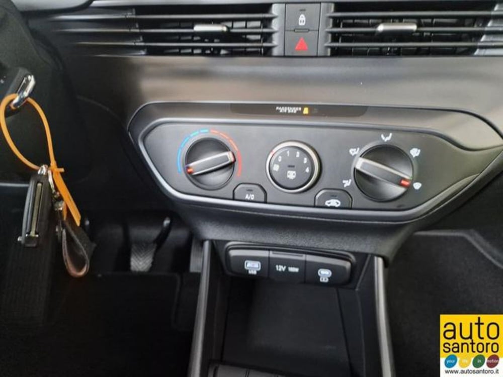 Hyundai i20 nuova a Salerno (20)