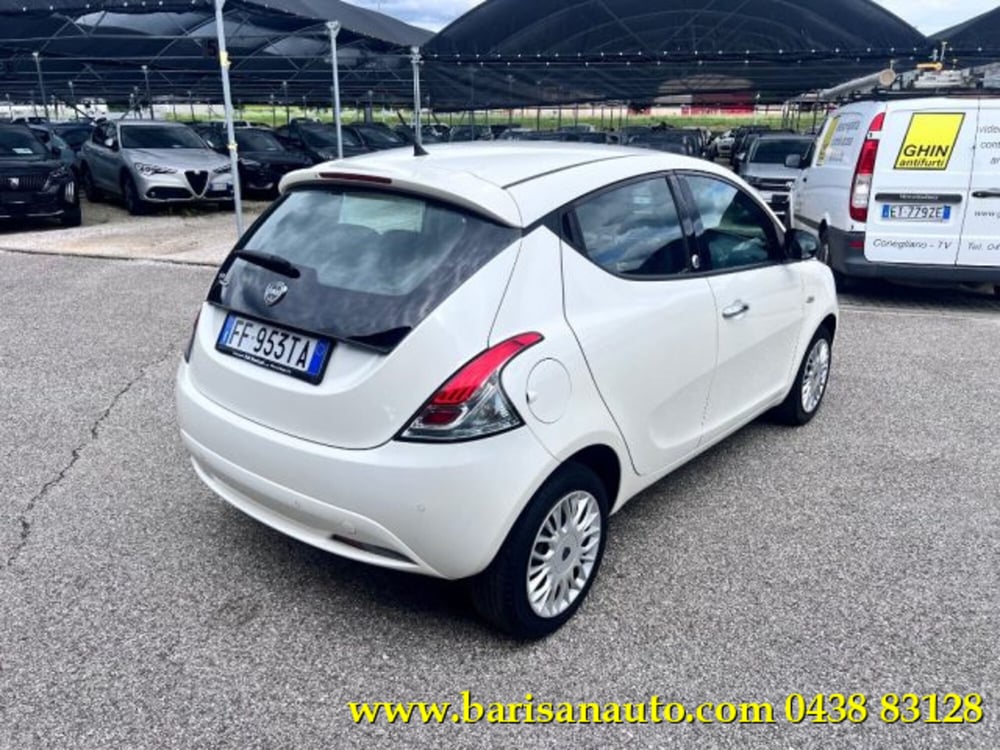 Lancia Ypsilon usata a Treviso (3)