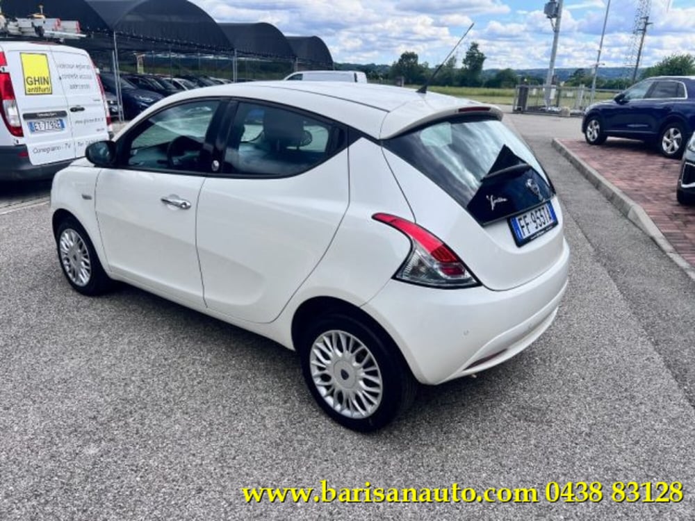Lancia Ypsilon usata a Treviso (4)