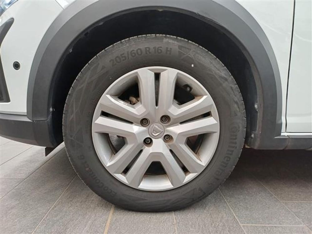 Dacia Sandero usata a Cremona (5)