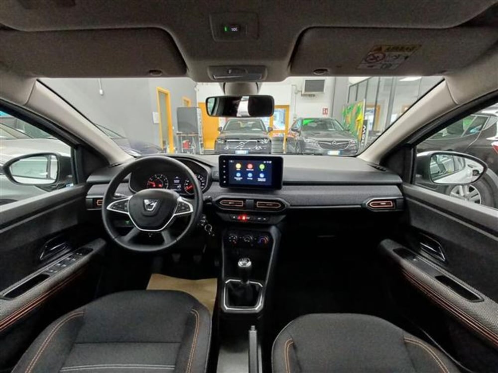 Dacia Sandero usata a Cremona (9)