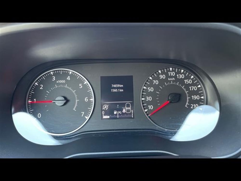 Dacia Duster usata a Parma (9)