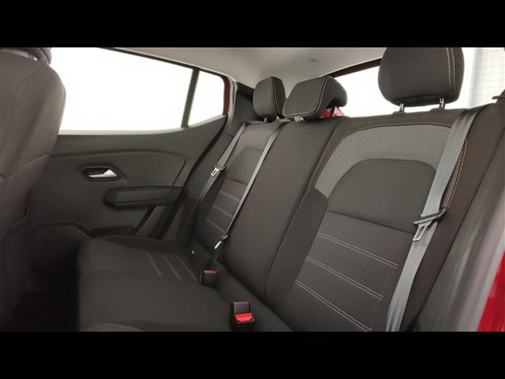 Dacia Sandero usata a Milano (10)
