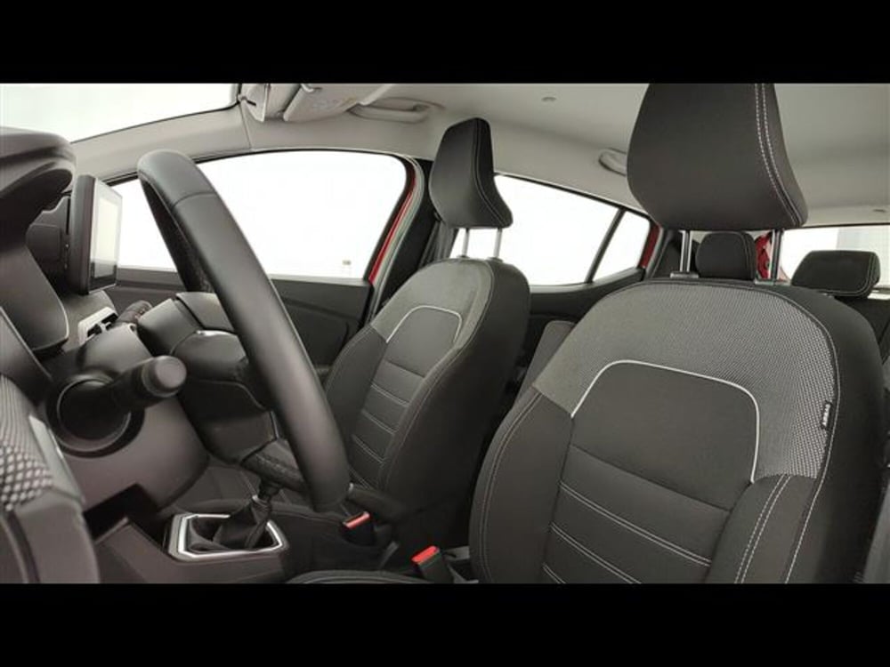 Dacia Sandero usata a Milano (9)