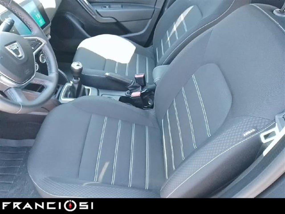 Dacia Duster usata a Modena (10)
