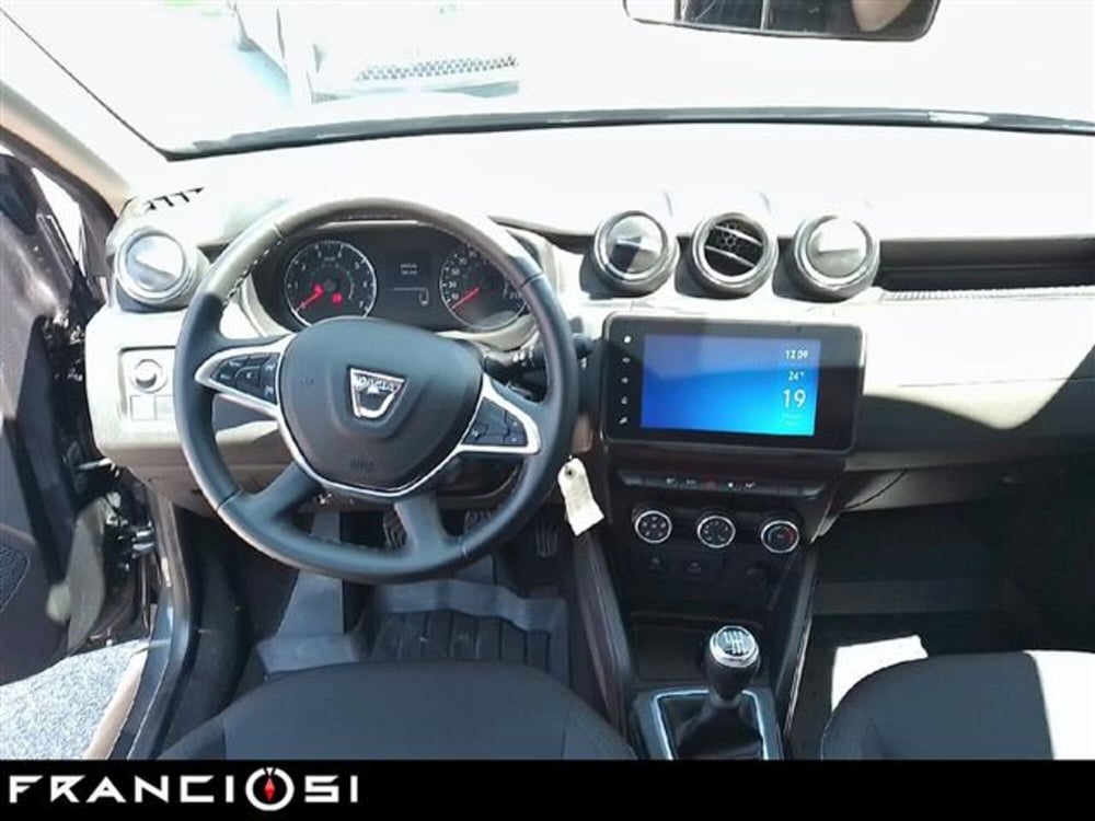 Dacia Duster usata a Modena (9)