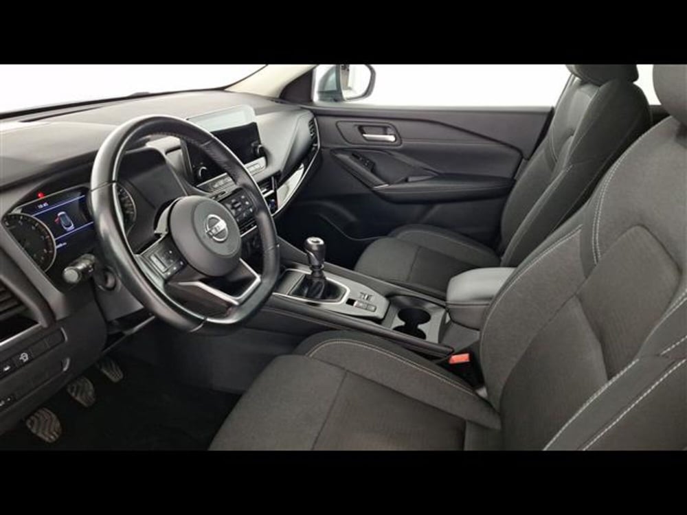 Nissan Qashqai usata a Milano (11)
