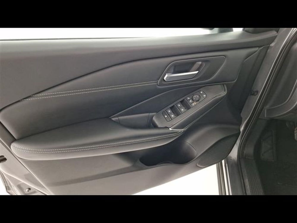 Nissan Qashqai usata a Milano (12)
