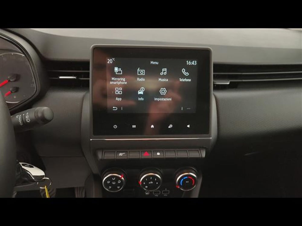 Renault Clio usata a Milano (12)