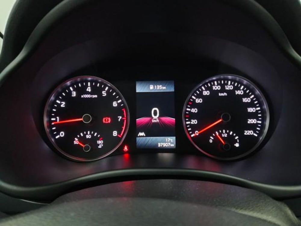 Kia Stonic usata a Como (12)