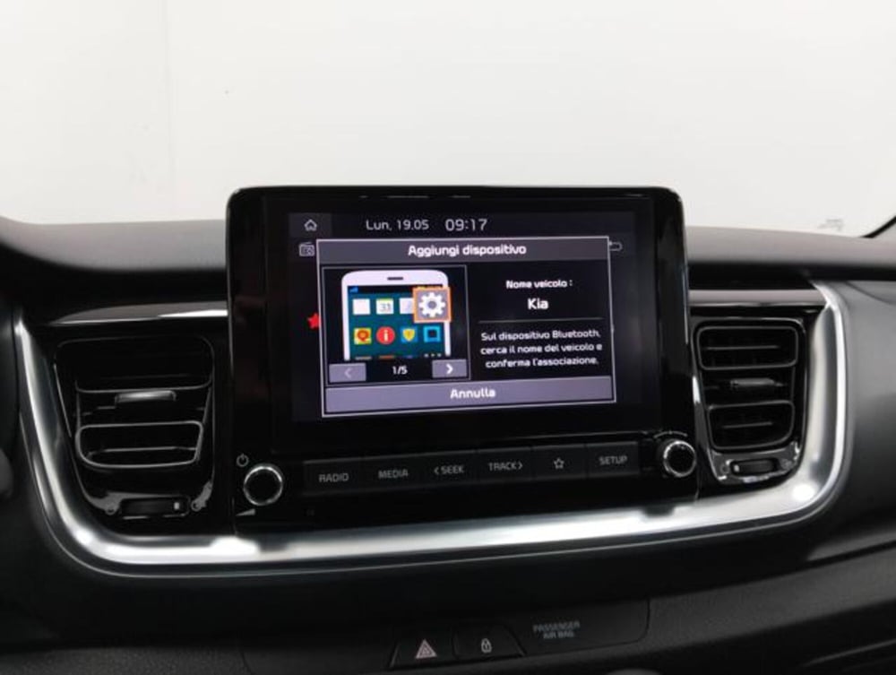 Kia Stonic usata a Como (15)