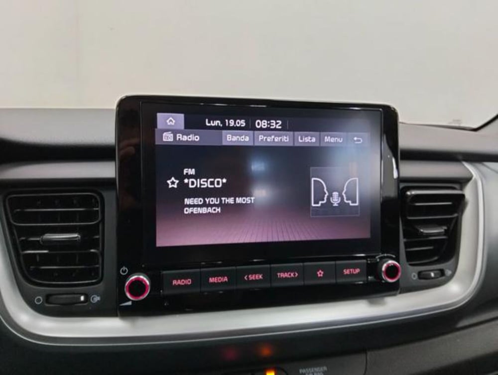 Kia Stonic usata a Como (13)