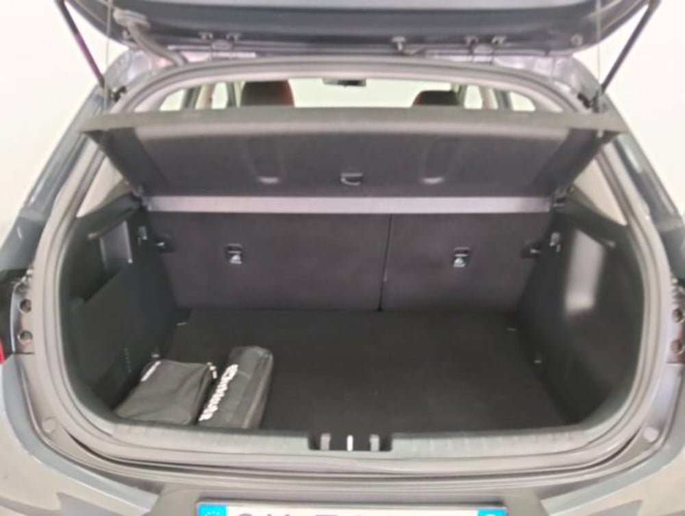 Kia Stonic usata a Como (18)