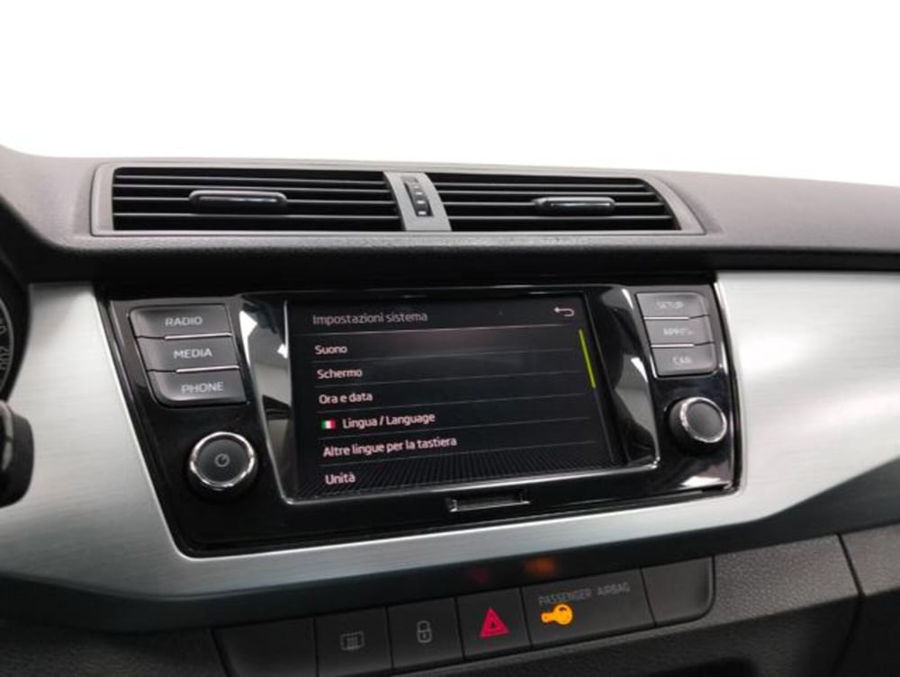 Skoda Fabia usata a Como (15)