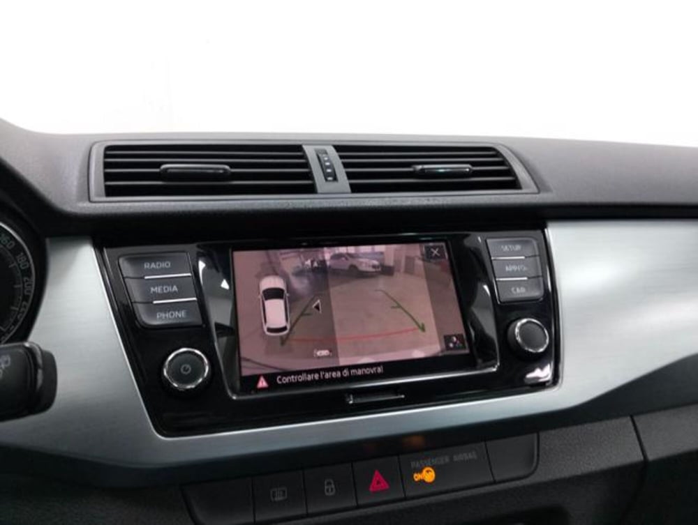 Skoda Fabia usata a Como (16)