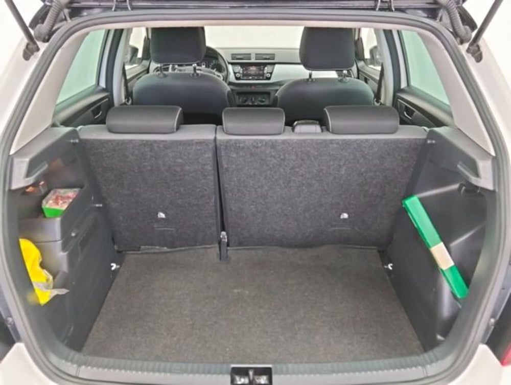 Skoda Fabia usata a Como (18)