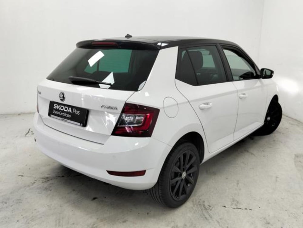 Skoda Fabia usata a Como (2)