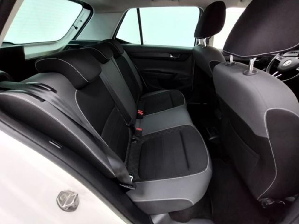 Skoda Fabia usata a Como (5)