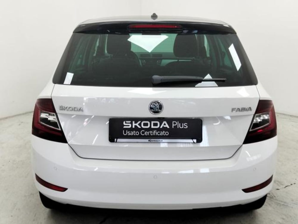Skoda Fabia usata a Como (7)