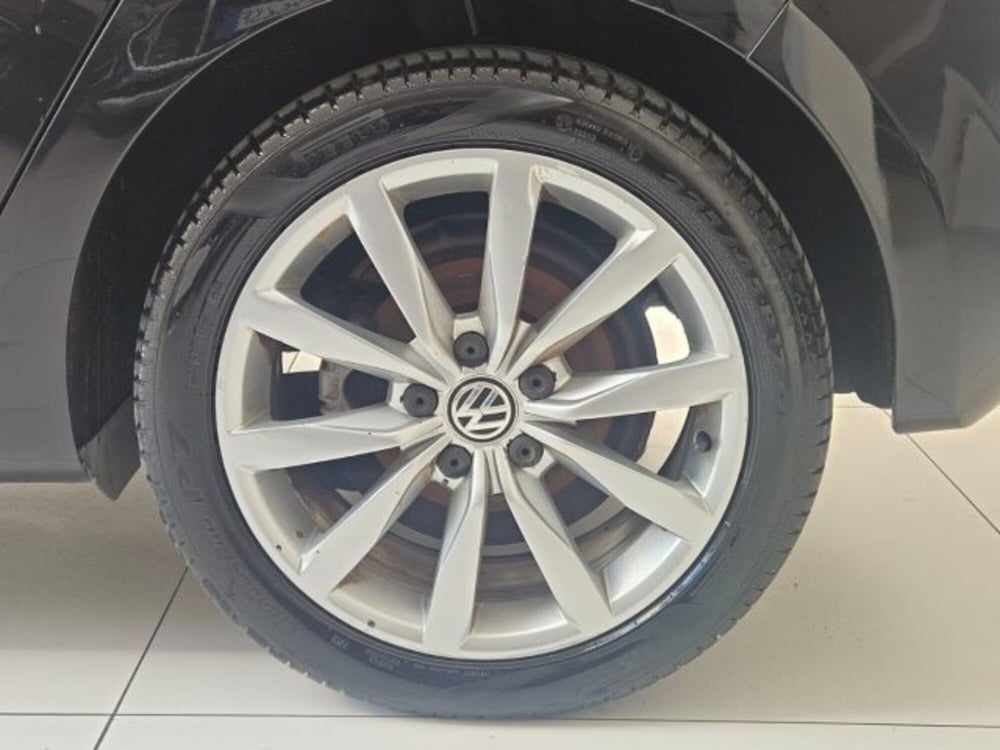 Volkswagen Golf usata a Napoli (9)