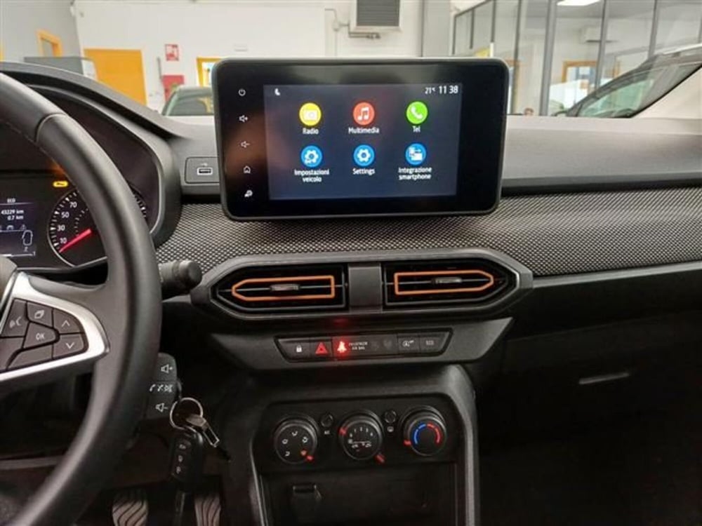 Dacia Sandero usata a Cremona (13)