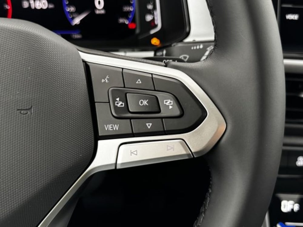 Volkswagen T-Roc nuova a Vicenza (18)