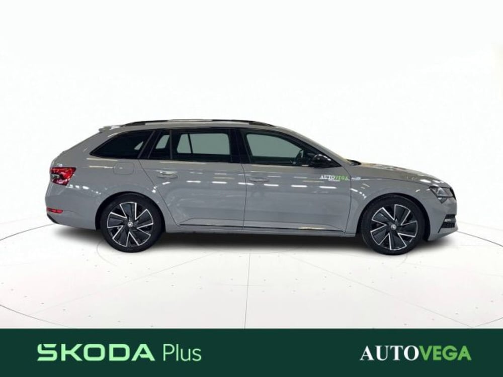 Skoda Superb Station Wagon usata a Vicenza (3)