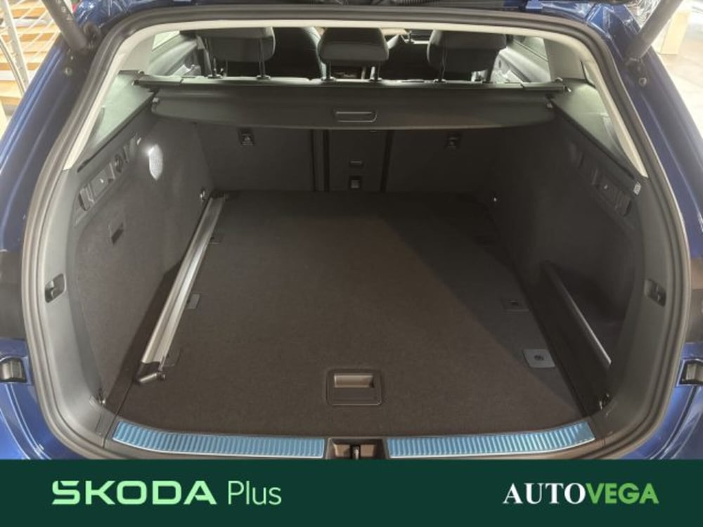Skoda Superb nuova a Vicenza (11)