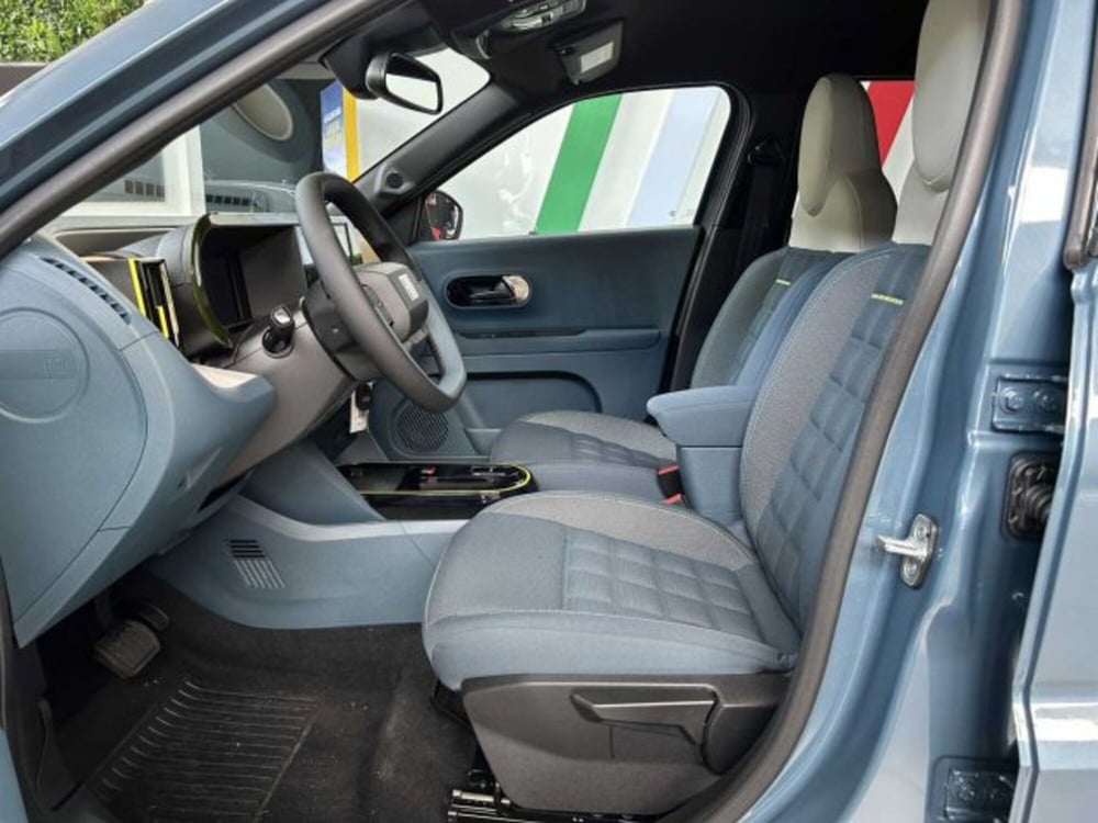 Fiat Grande Panda nuova a Sondrio (10)