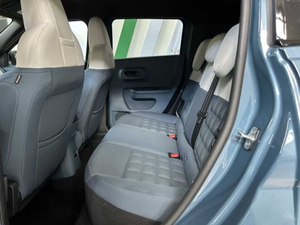 Fiat Grande Panda nuova a Sondrio (11)
