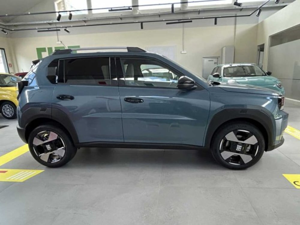 Fiat Grande Panda nuova a Sondrio (6)