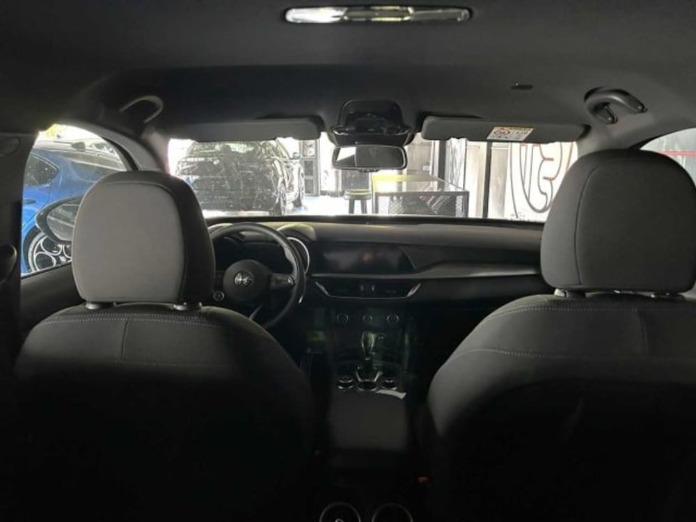 Alfa Romeo Stelvio nuova a Sondrio (16)