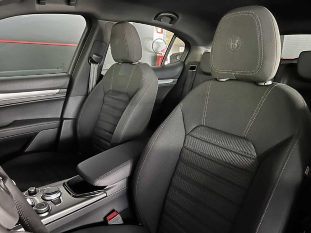 Alfa Romeo Stelvio nuova a Sondrio (17)