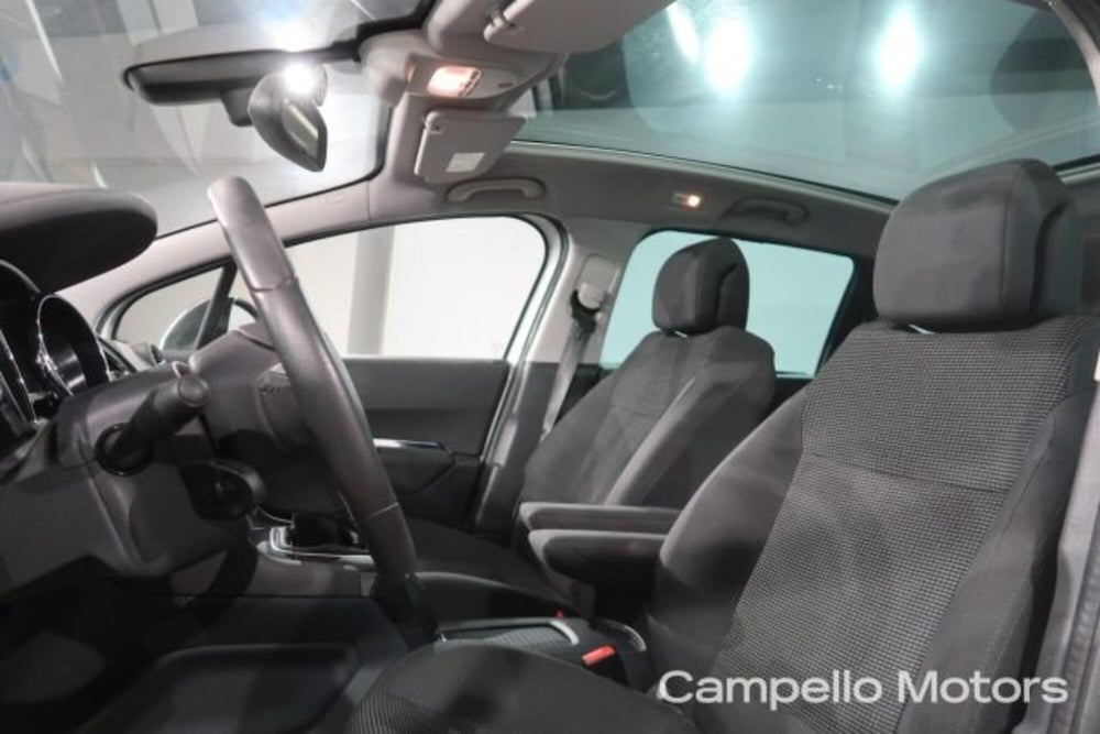 Peugeot 5008 usata a Venezia (5)