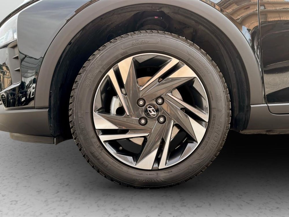 Hyundai Bayon usata a Varese (9)