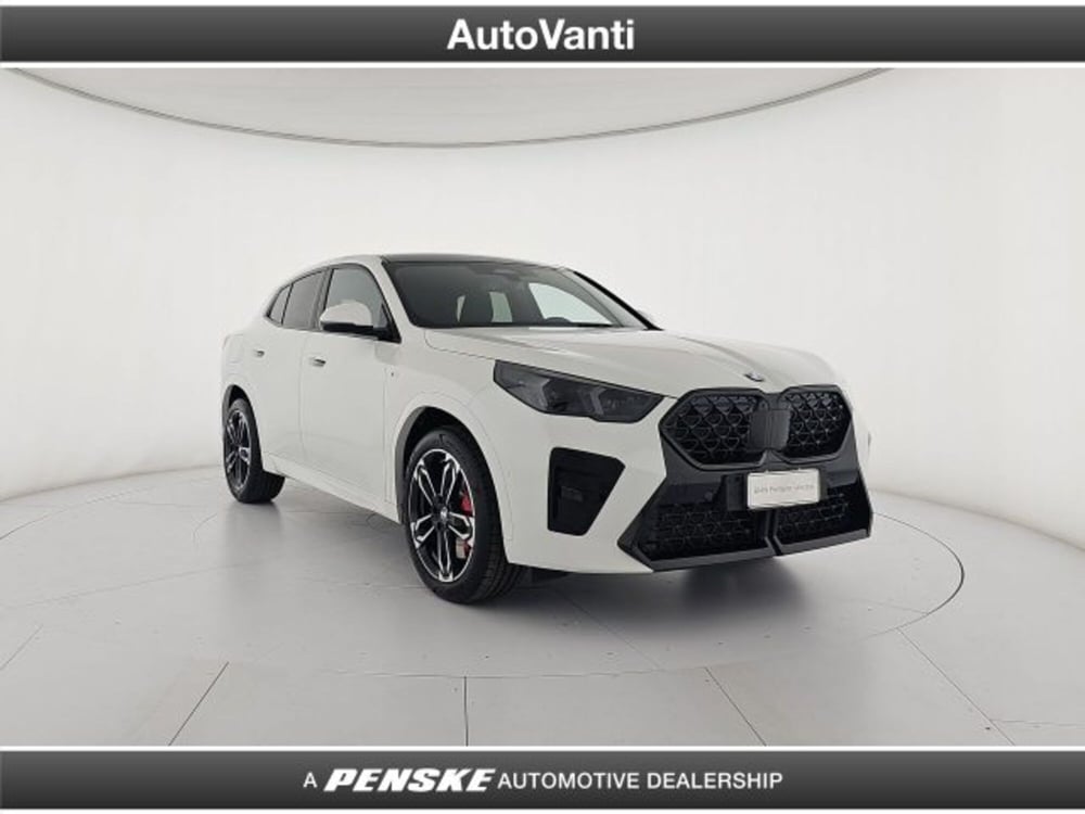 BMW X2 nuova a Bologna (6)