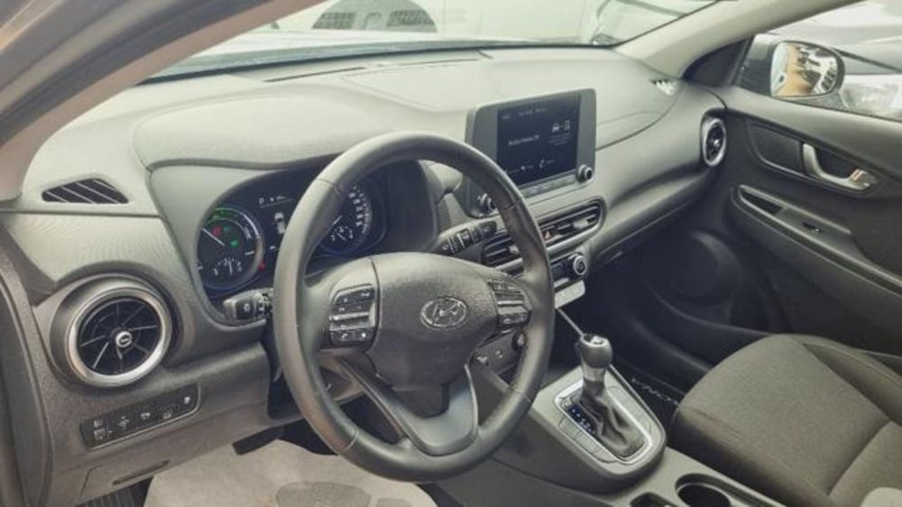 Hyundai Kona usata a Savona (11)