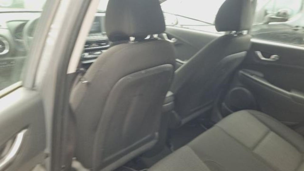 Hyundai Kona usata a Savona (16)