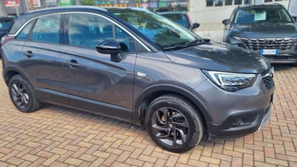 Opel Crossland X usata a Savona (8)