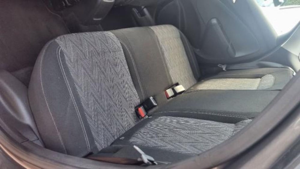 Opel Crossland X usata a Savona (10)