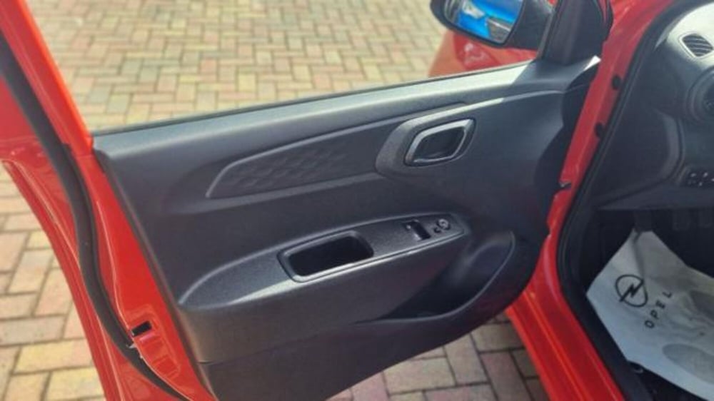 Hyundai i10 usata a Savona (18)