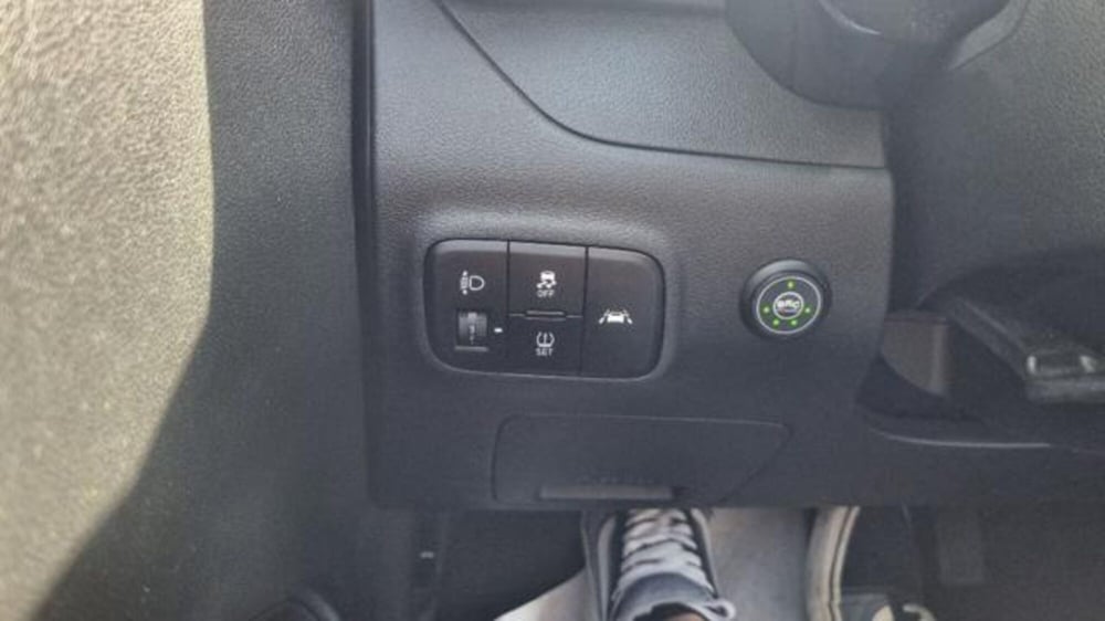 Hyundai i10 usata a Savona (7)