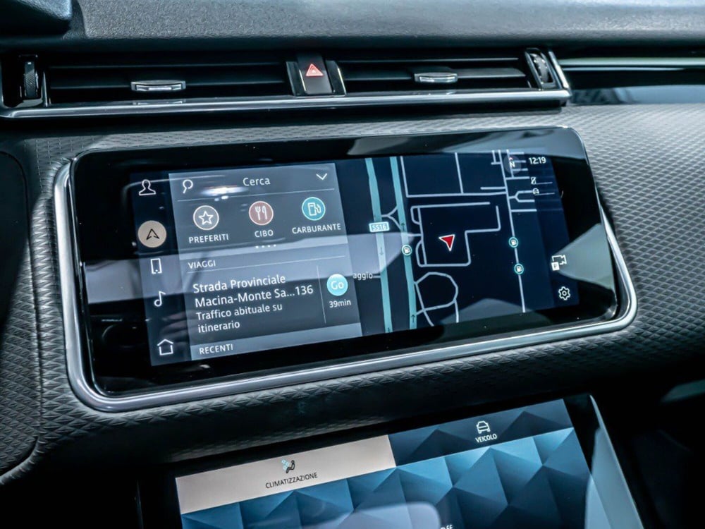 Land Rover Range Rover Velar usata a Macerata (16)