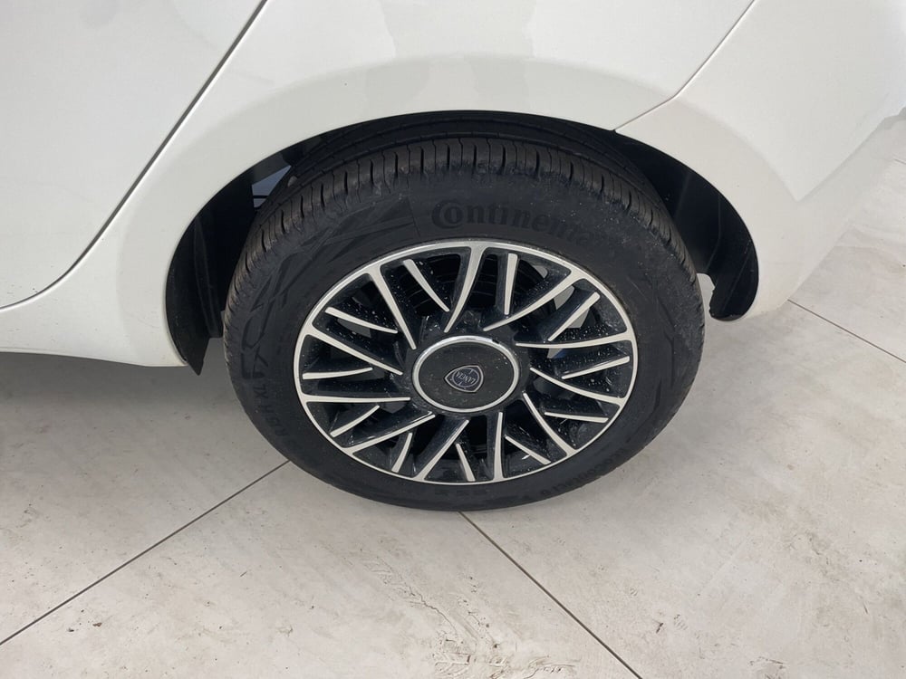 Lancia Ypsilon nuova a Palermo (6)